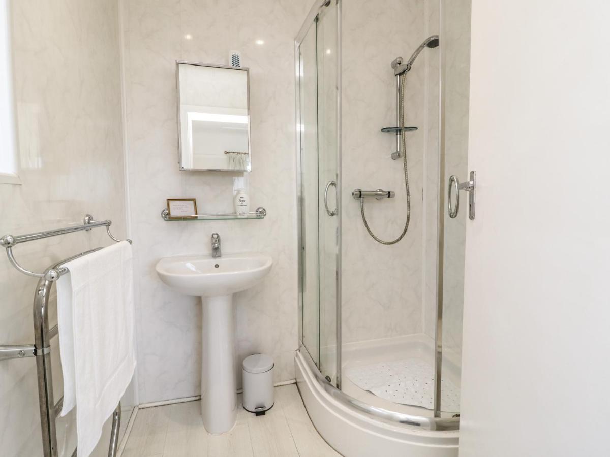 Burwood Villa Colwyn Bay Buitenkant foto