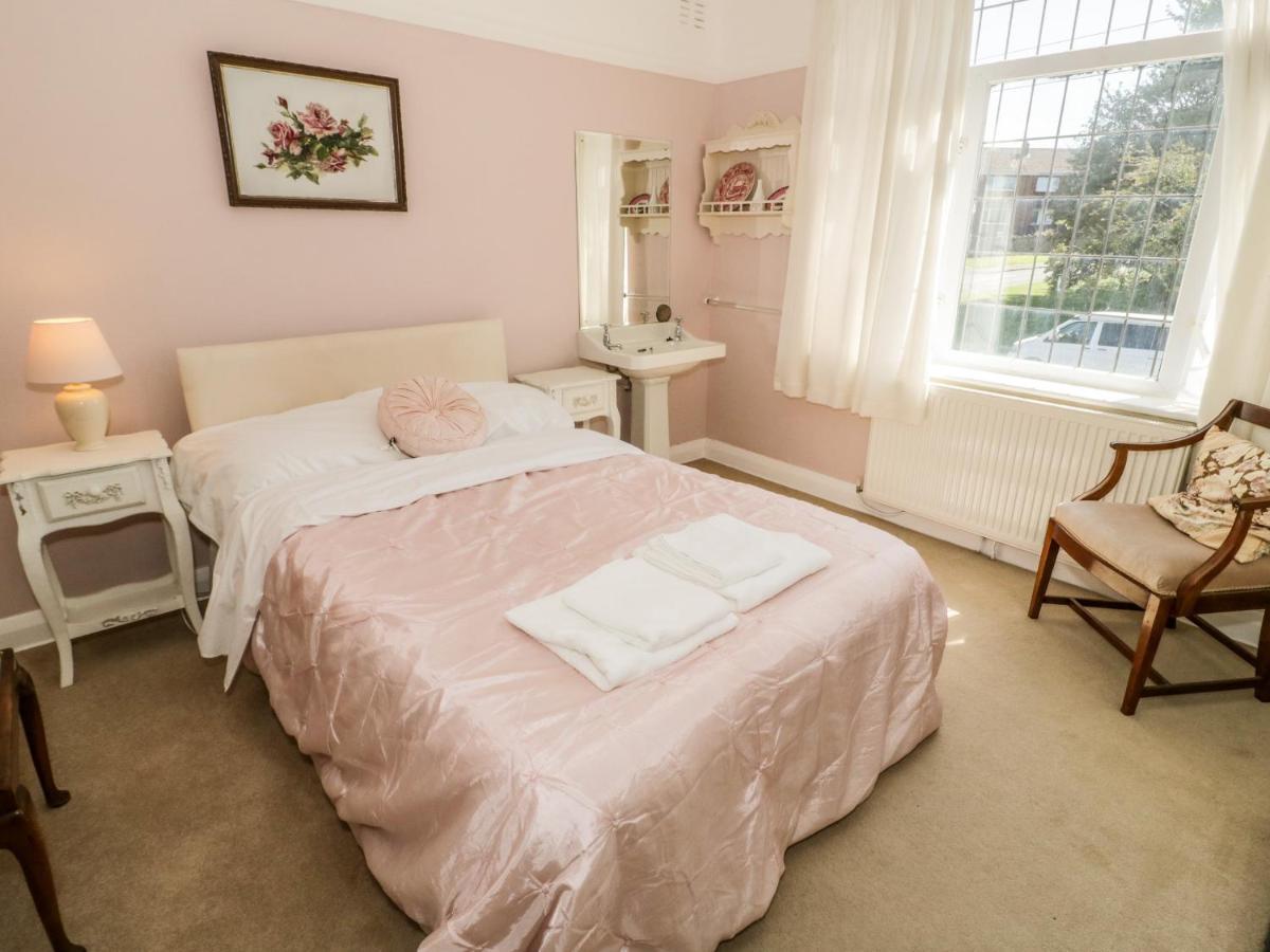 Burwood Villa Colwyn Bay Buitenkant foto